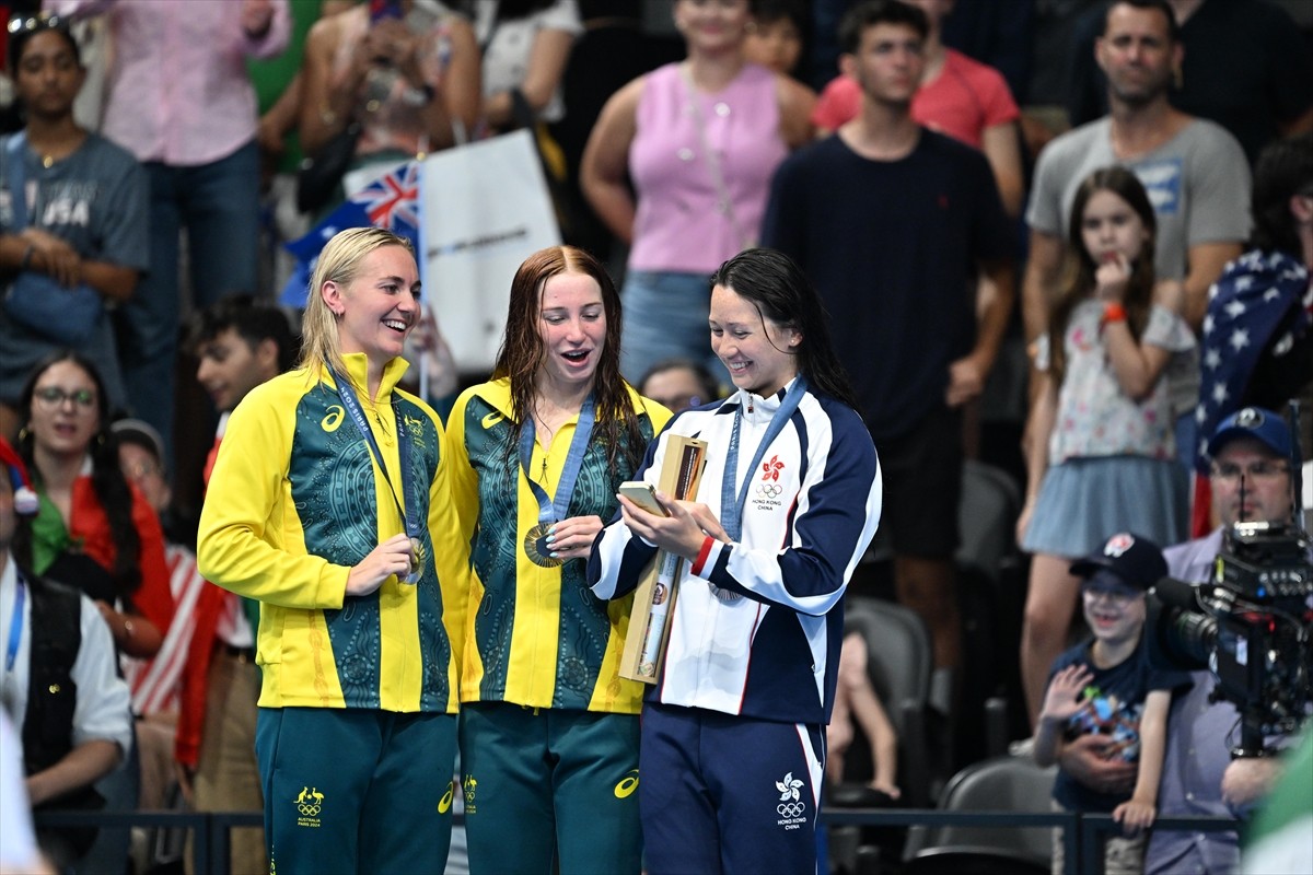 Paris 2024 Olimpiyat Oyunları'nın yüzme branşında kadınlar 200 metre serbestte olimpiyat rekoru...