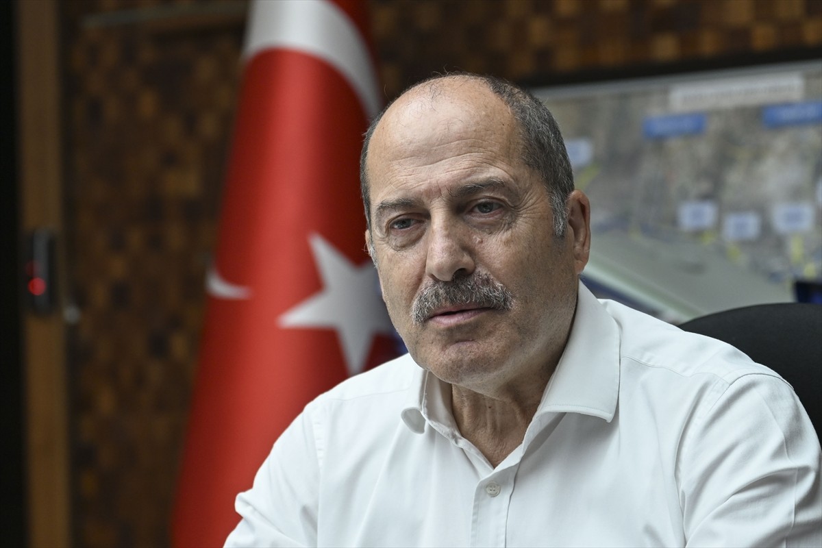 Sincan'a bağlı Saraycık Mahallesi'nde 5 gündür süregelen su kesintisi mahalle sakinlerini mağdur...