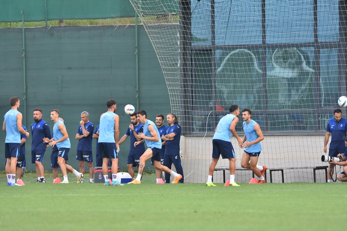 Trabzonspor, UEFA Avrupa Ligi 2. eleme turu rövanş müsabakasında yarın sahasında Slovakya'nın...