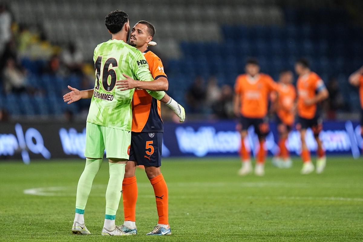 UEFA Avrupa Konferans Ligi 2. eleme turunda RAMS Başakşehir ile San Marino ekibi La Fiorita...