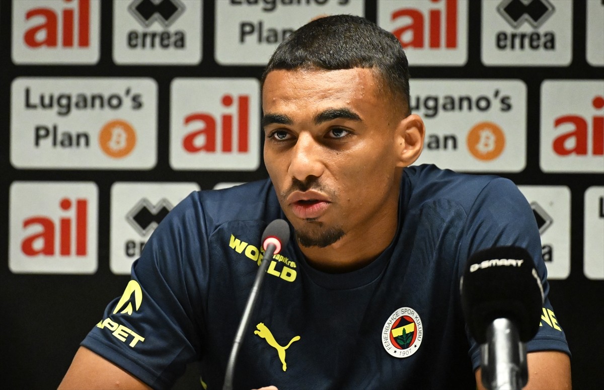 UEFA Şampiyonlar Ligi 2. eleme turu ilk maçında İsviçre'nin Lugano takımıyla deplasmanda...