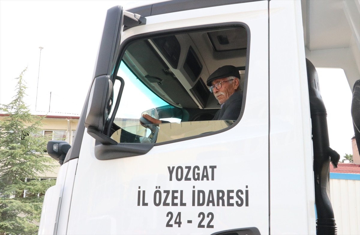 Aile ve Sosyal Hizmetler İl Müdürlüğünce, Yozgat Alparslan Türkeş Huzurevi'nde kalan yaşlılara...