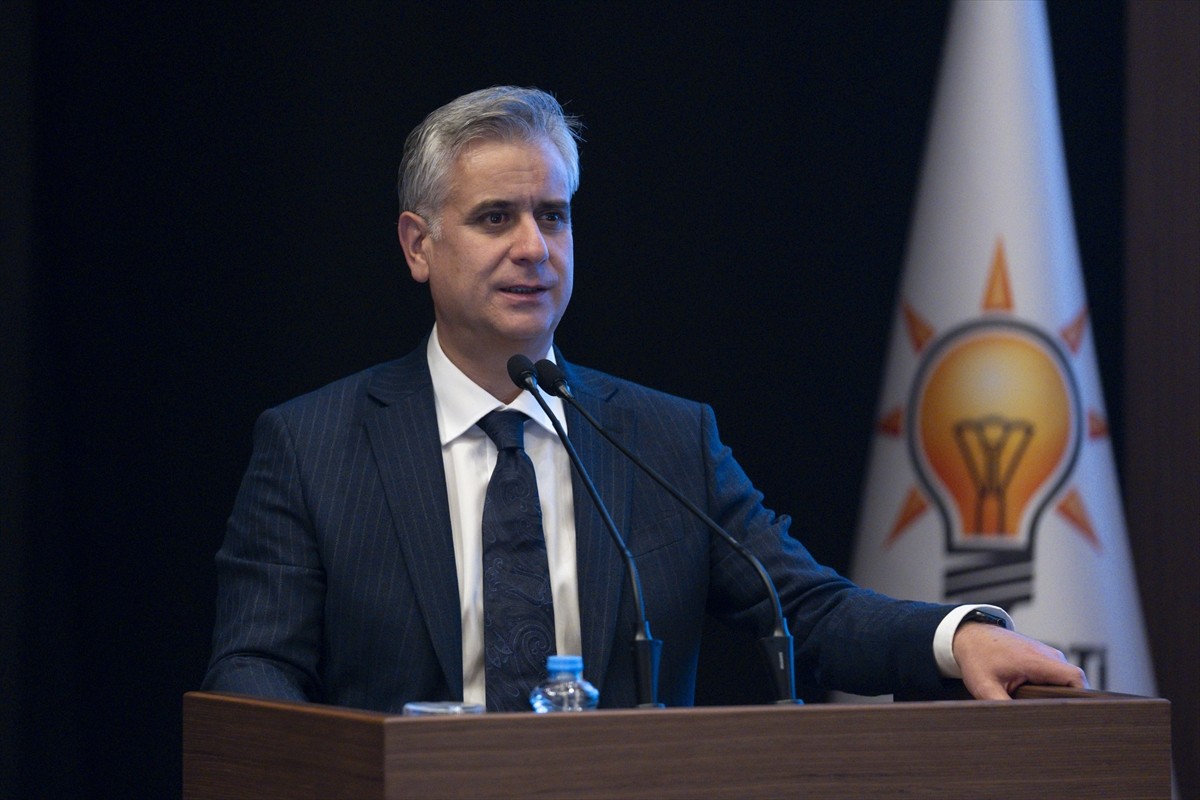 AK Parti İnsan Hakları Başkanlığınca AK Parti Genel Merkez Konferans Salonu'nda 'İnsan Hakları...