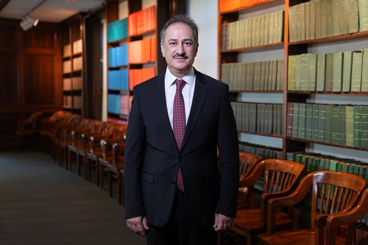 Anadolu Ajansının (AA) Global İletişim Ortağı olduğu, Boğaziçi Üniversitesi Hukuk Fakültesince...