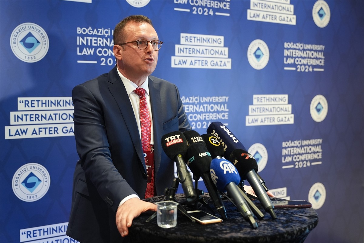 Anadolu Ajansının (AA) Global İletişim Ortağı olduğu, Boğaziçi Üniversitesi Hukuk Fakültesince...