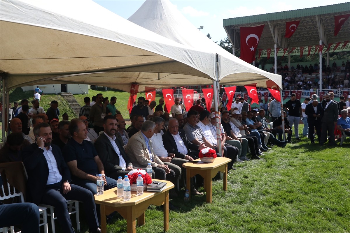 Atatürk Üniversitesi Spor Kulübü'nce organize edilen 1. Karakucak Güreş Festivali, Atatürk...