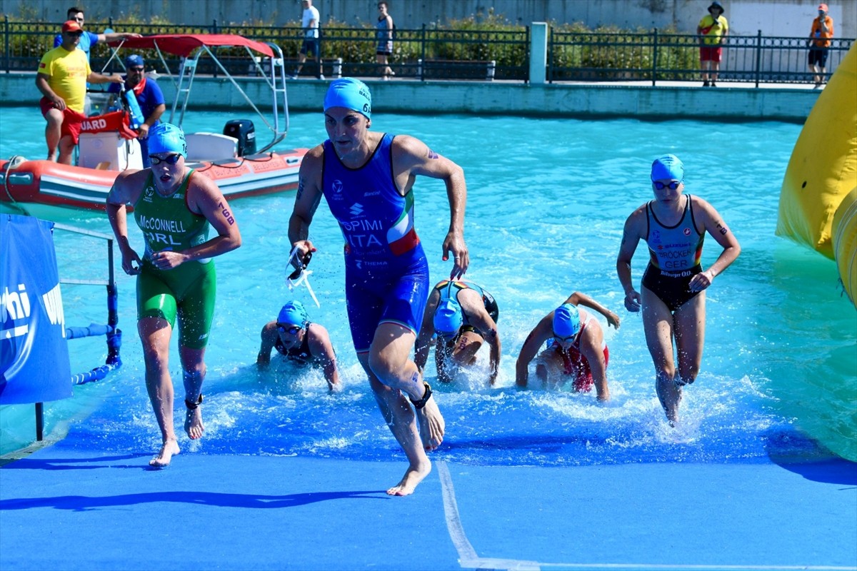 Balıkesir Büyükşehir Belediyesi ve Türkiye Triatlon Federasyonunun işbirliğiyle organize edilen...
