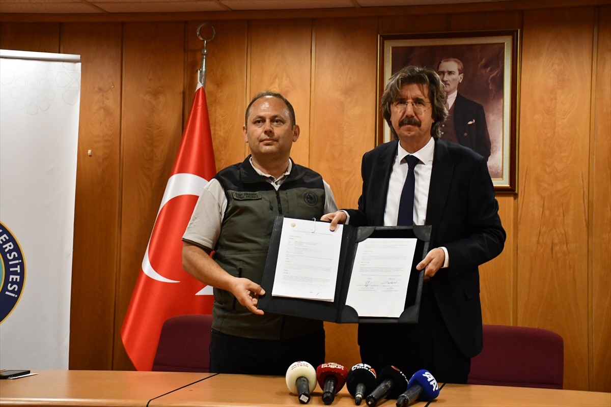 Bursa'da geçen 30 Haziran'da makilik alanda çıktıktan sonra Bursa Uludağ Üniversitesi (BUÜ)...