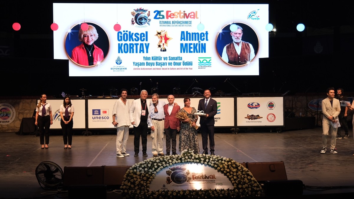 Büyükçekmece Belediyesi tarafından bu yıl 25'incisi düzenlenen "Uluslararası İstanbul Büyükçekmece...