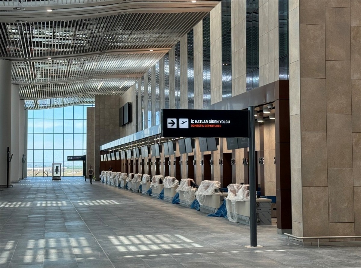 Çukurova Uluslararası Havalimanı, 10 Ağustos tarihinde Türkiye'nin 58. havalimanı olarak hizmete...