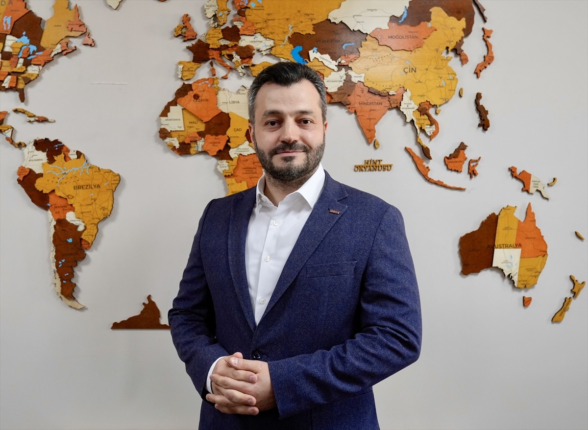 Filistin'e Destek Platformu üyesi sivil toplum kuruluşlarının (STK) temsilcileri, vatandaşları...