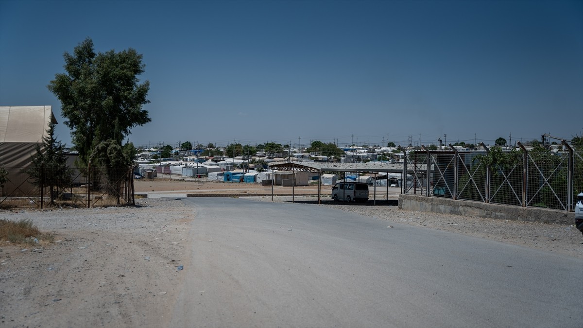 Irak'ın Musul kentine bağlı Sincar ilçesinden 10 yıl önce terör örgütü DEAŞ'ın işgali nedeniyle...