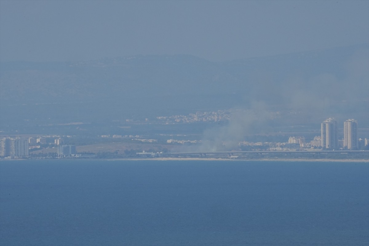 Lübnan Hizbullahı'nın, İsrail'in kuzeyindeki Akka ve Nehariya arasında "askeri üs olduğu" ifade...