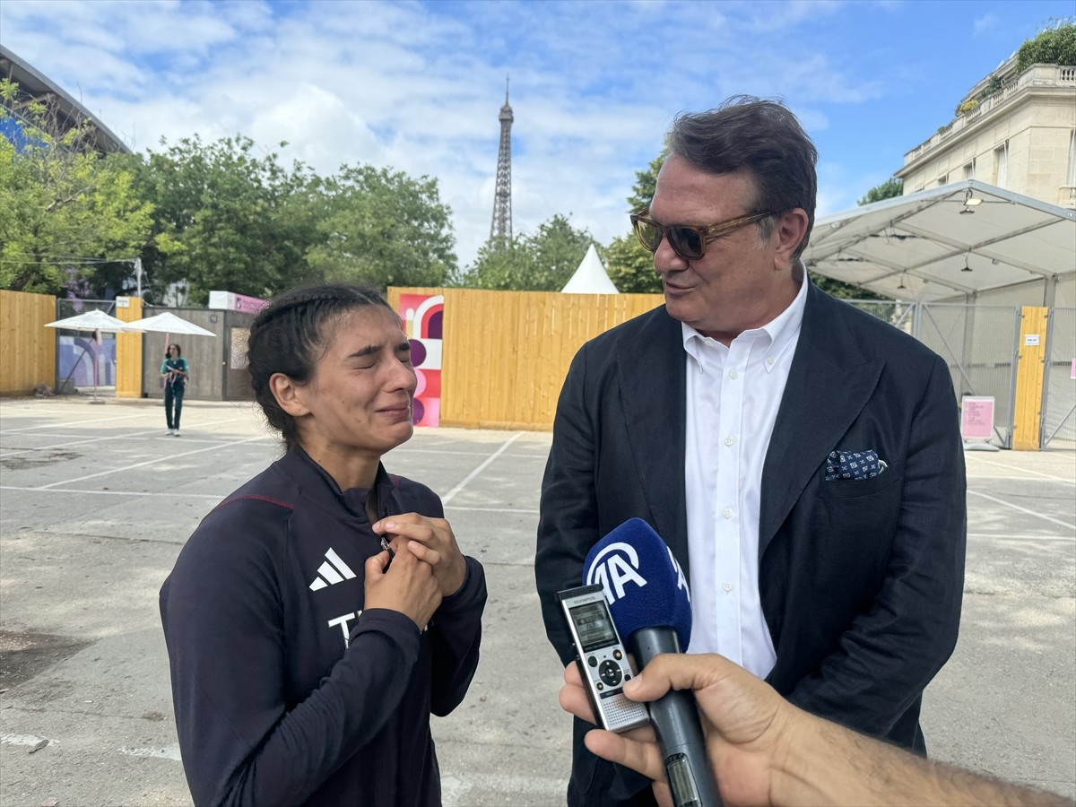 Paris 2024 Olimpiyat Oyunları'nda mücadele eden milli güreşçi Nesrin Baş, son 16 turunda...