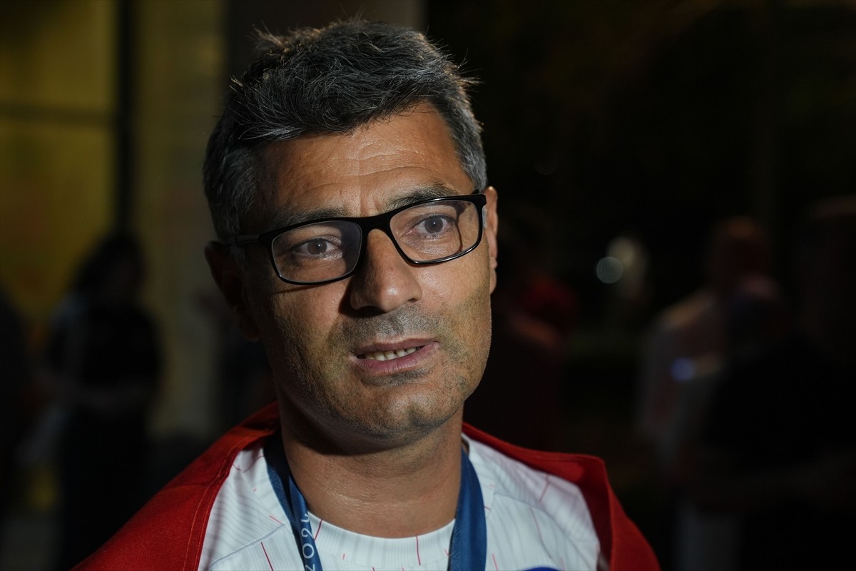 Paris 2024 Olimpiyatları'nda karışık takım 10 metre havalı tabanca kategorisinde Şevval İlayda...