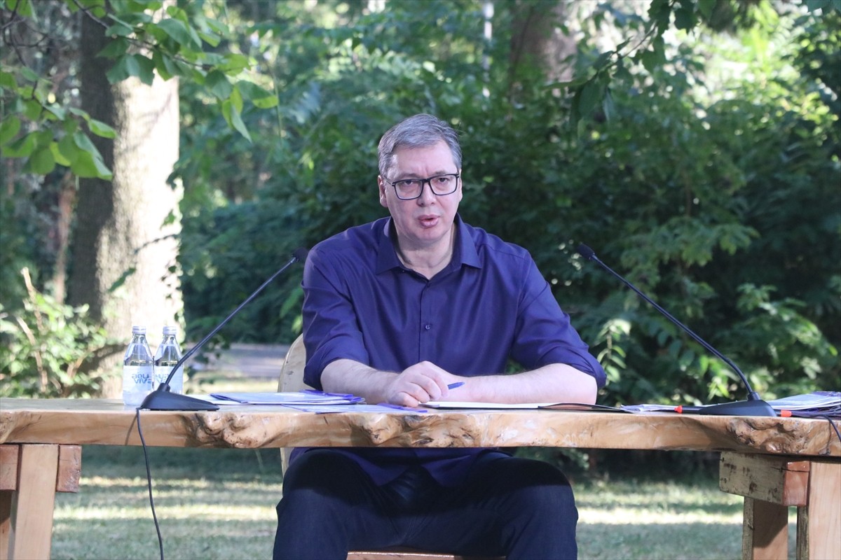 Sırbistan Cumhurbaşkanı Aleksandar Vucic, başkent Belgrad'da yaptığı açıklamada,  dünyadaki en iyi...