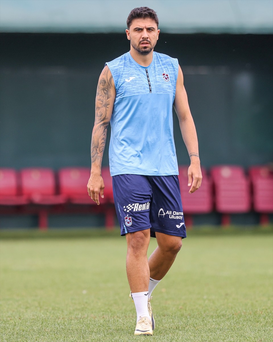 Trabzonspor, UEFA Avrupa Ligi 3. eleme turu rövanşında Avusturya'nın Rapid Wien takımıyla 15...