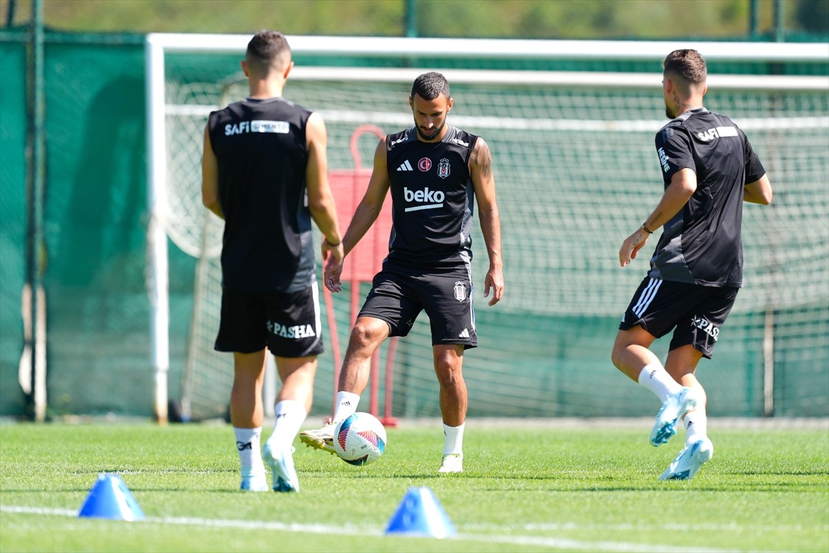 Trendyol Süper Lig'in ilk haftasında 11 Ağustos Pazar günü Samsunspor'a konuk olacak Beşiktaş, 2...