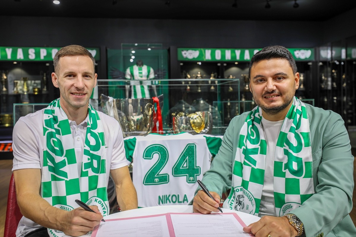 Trendyol Süper Lig ekiplerinden TÜMOSAN Konyaspor, Danijel Aleksic ile Nikola Boranijasevic'i...