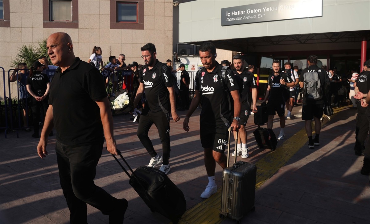 Trendyol Süper Lig’in 1. haftasında Beşiktaş, yarın Samsunspor ile oynayacağı maç için Samsun’a...