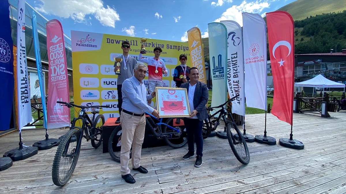 Türkiye Bisiklet Federasyonu tarafından Erzurum'da düzenlenen Downhill Türkiye Şampiyonası...