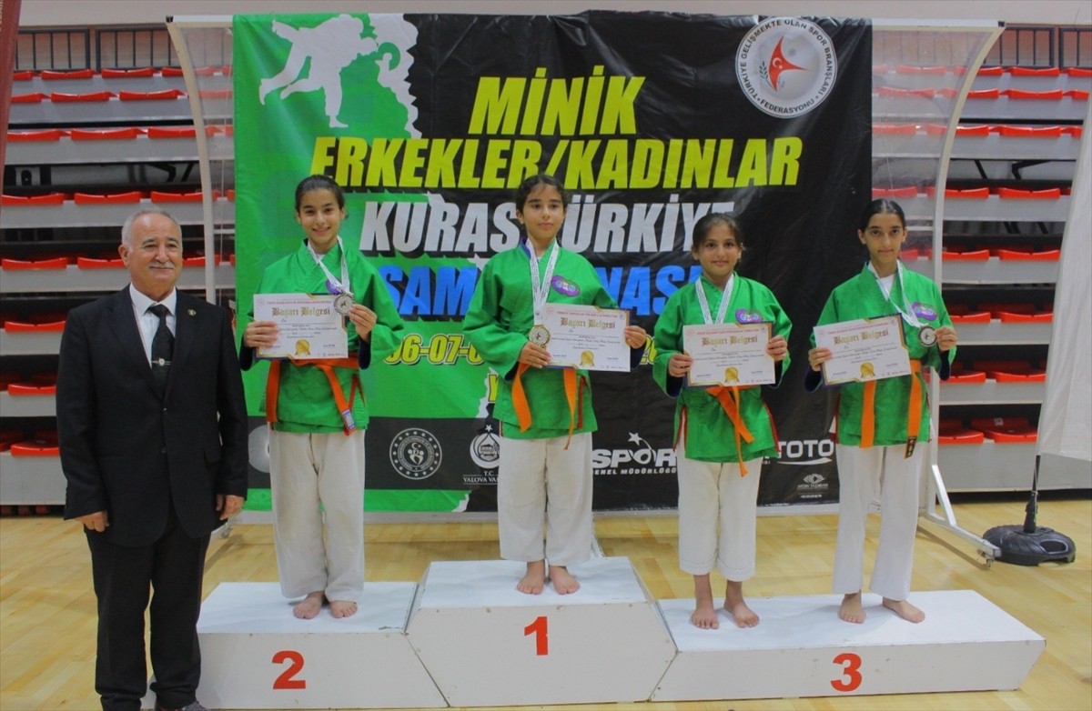 Türkiye Gelişmekte Olan Spor Branşları Federasyonu tarafından Yalova'da düzenlenen 2024 Minikler...