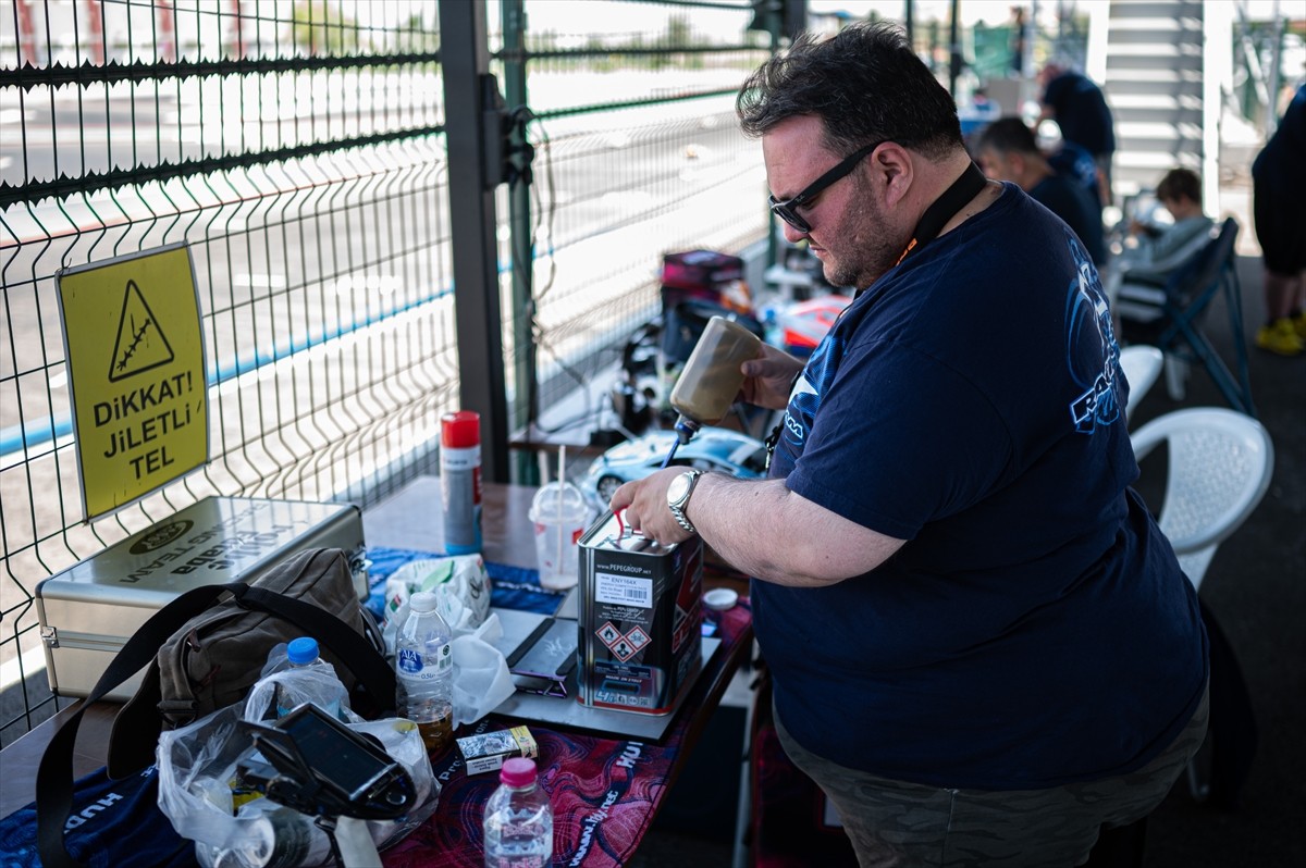 Türkiye Onroad Şampiyonasının (TORC) üçüncü etabı Afyonkarahisar'da gerçekleştirildi. Yaklaşık 40...