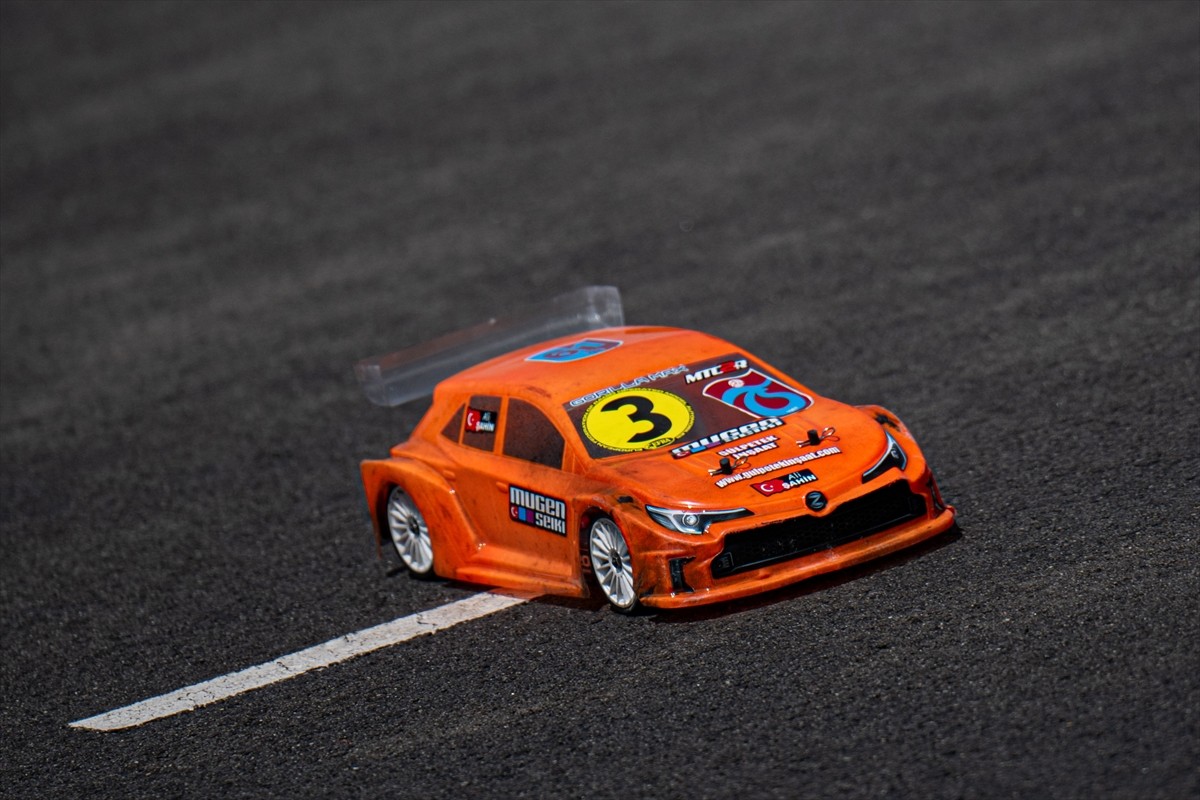 Türkiye Onroad Şampiyonasının (TORC) üçüncü etabı Afyonkarahisar'da gerçekleştirildi. Yaklaşık 40...