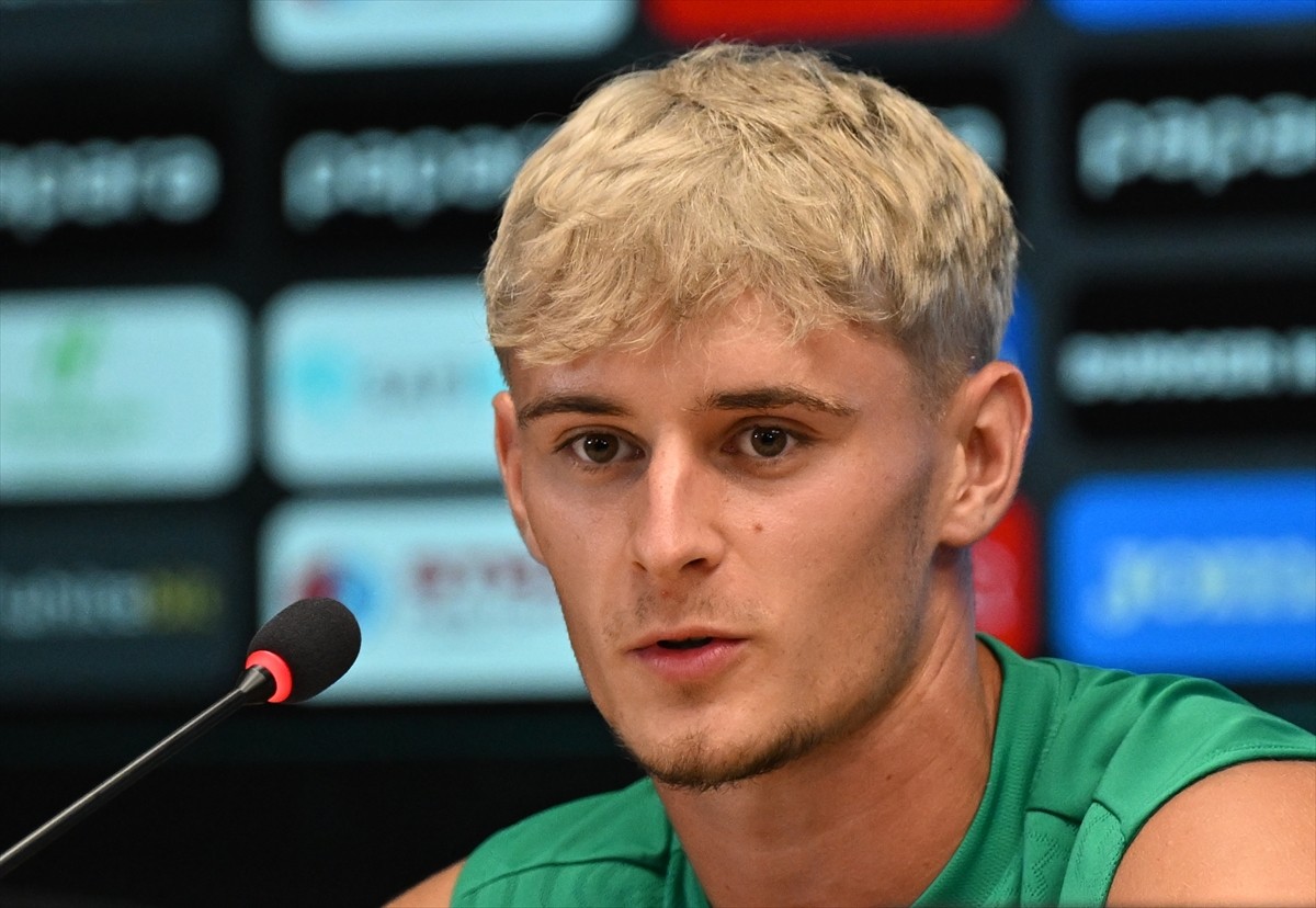 UEFA Avrupa Ligi 3. eleme turunda Trabzonspor'a konuk olacak Rapid Wien'in teknik direktörü Robert...