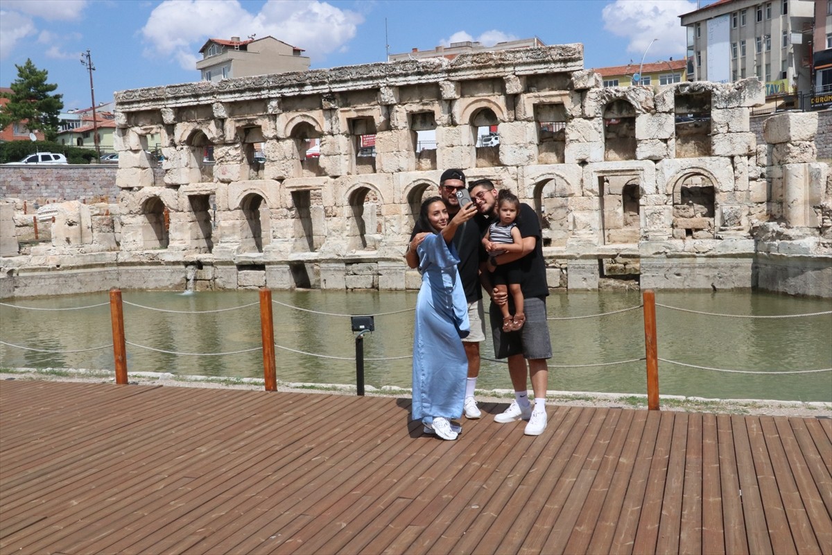 Yozgat'ın Sarıkaya ilçesinde 2018'de UNESCO Dünya Mirası Geçici Listesi'ne alınan ve "Kral Kızı"...