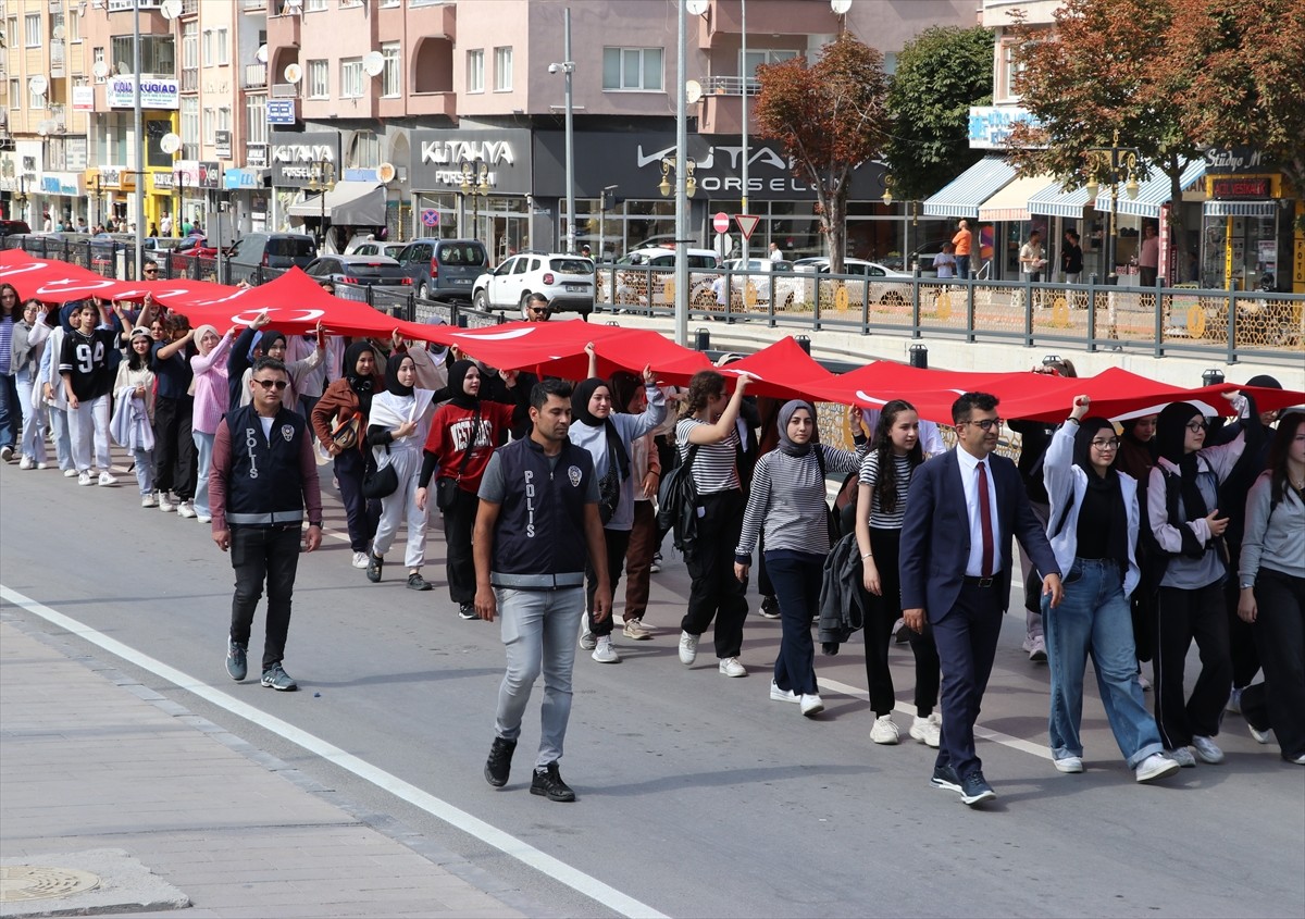 Cumhurbaşkanı Yardımcısı Cevdet Yılmaz (sol 4), Başbakan Adnan Menderes'in idam edilişinin 63....
