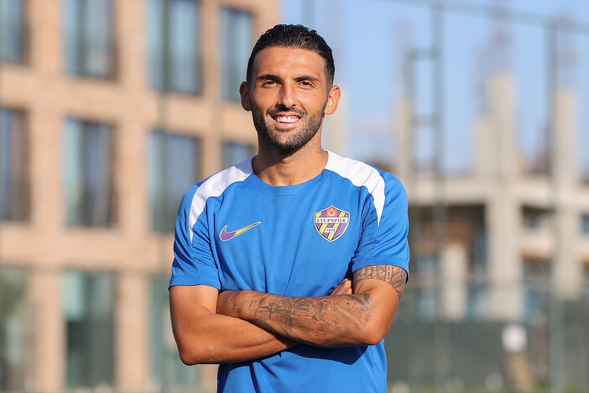 İkas Eyüpspor oyuncusu Umut Meraş, kulübün Kemerburgaz'daki tesislerinde gerçekleşen antrenman...