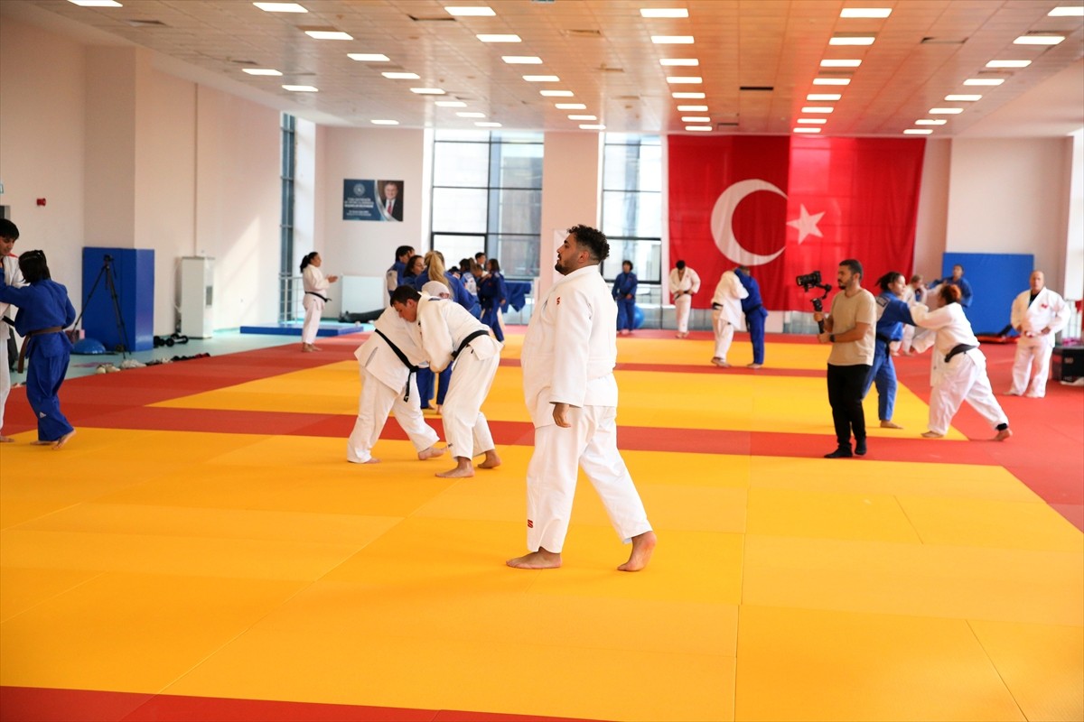 Paris 2024 Paralimpik Oyunları'nda 10 sporcuyla yer alacak Judo Milli Takımı, Türkiye'ye...