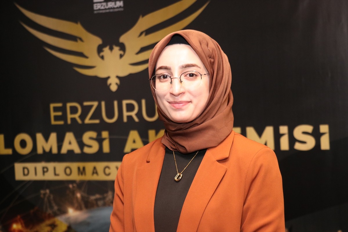 Erzurum'da bir grup gencin "Sınırlarını aşan gençlik" sloganı ile kurduğu, bu zamana kadar...