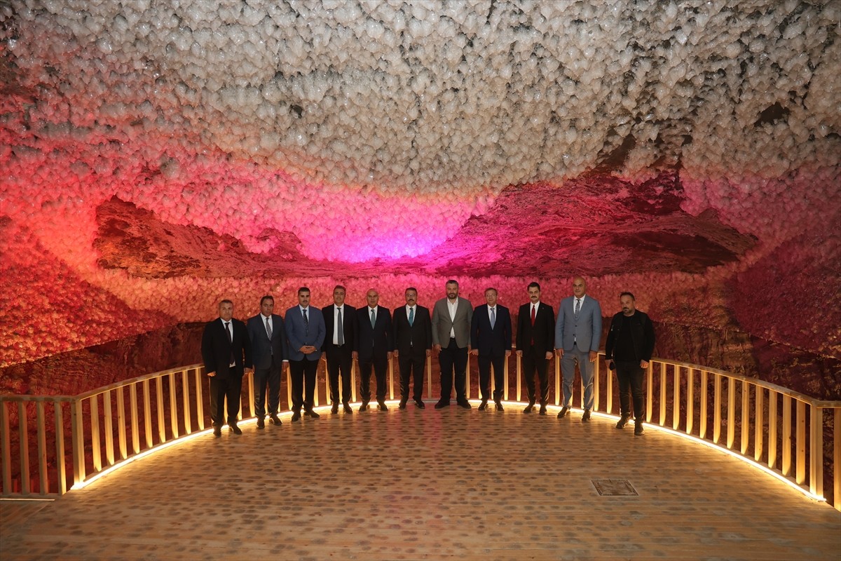 Serhat Kalkınma Ajansının 95. Yönetim Kurulu Toplantısı, Sanayi ve Teknoloji Bakan Yardımcısı Oruç...