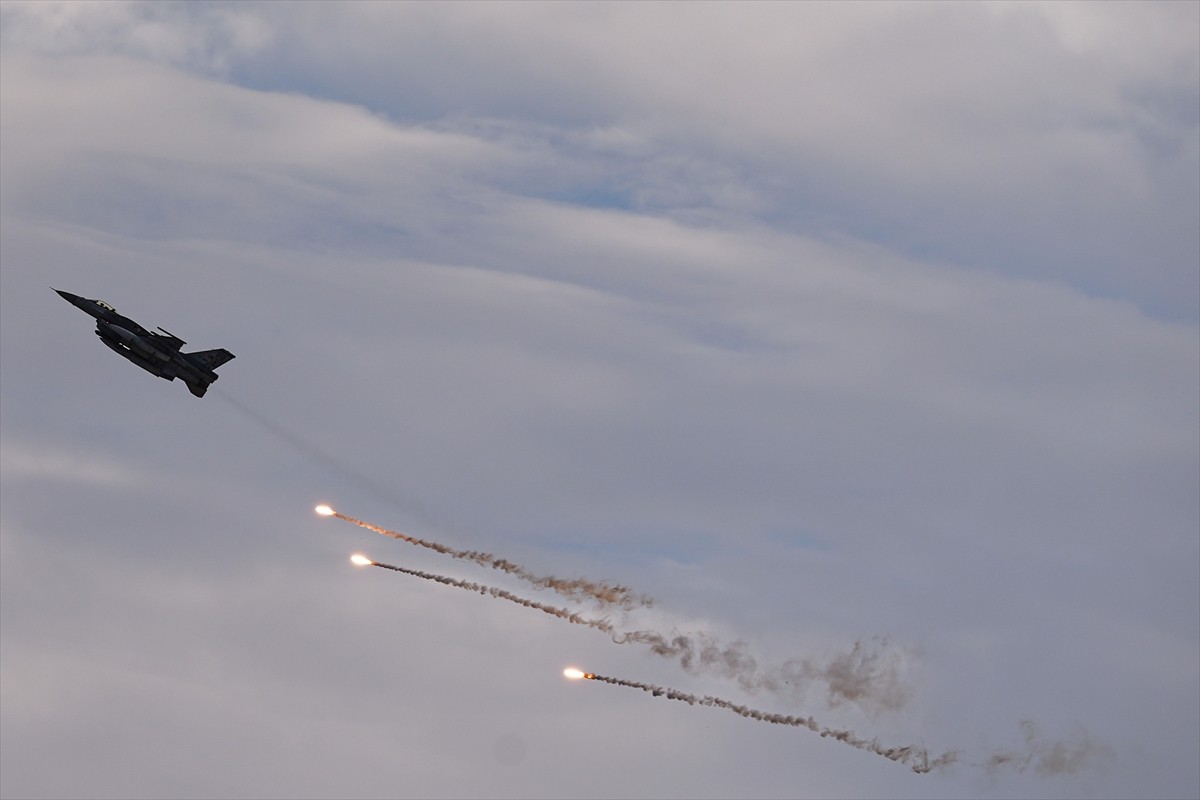 Türk Silahlı Kuvvetlerinin (TSK) ateş gücünün sergilendiği "Ateş Serbest- 2024" faaliyetinde...