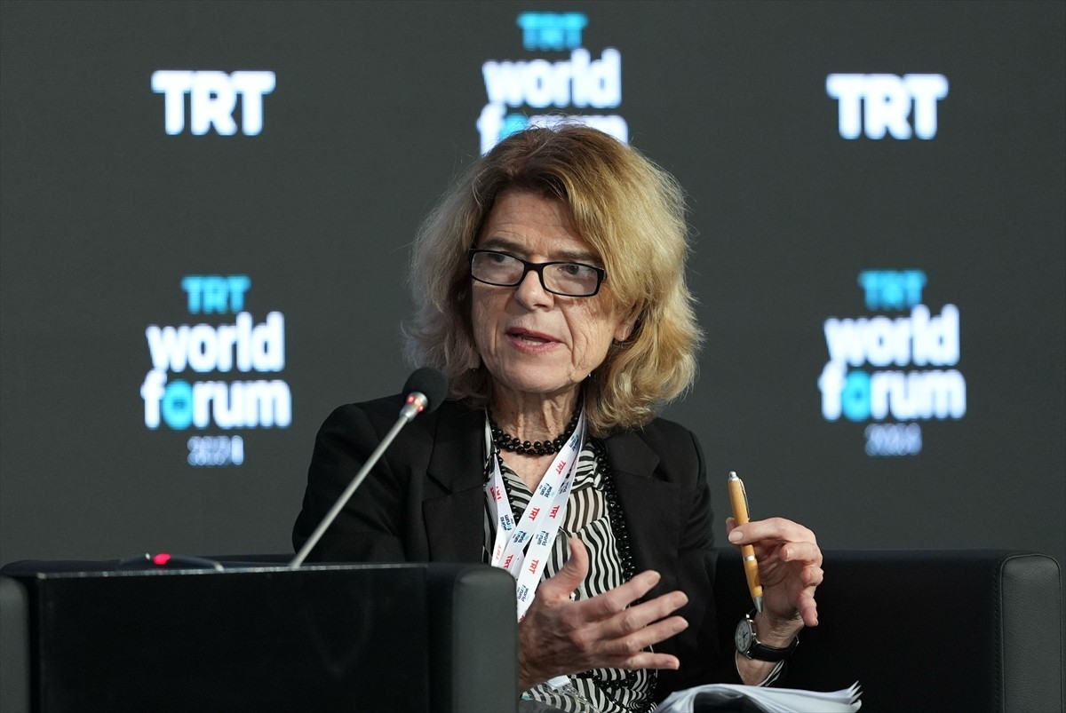 TRT'nin "Kırılma Noktasında Bir Dünya: Krizleri ve Dönüşümü Yönetmek" temasıyla İstanbul'da...