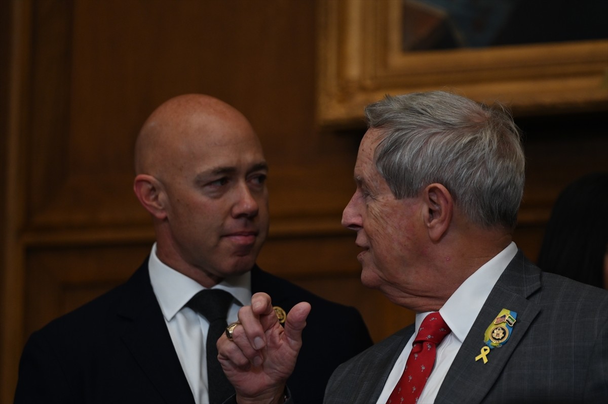 ABD'li bazı Kongre üyeleri ABD yönetimine mektup göndererek Beşşar Esed rejiminin devrilmesinden...