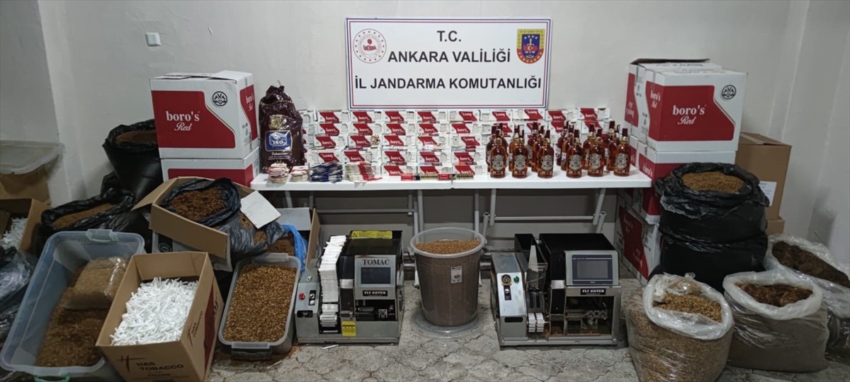 Ankara'nın Nallıhan ilçesinde, kaçak alkol ve tütün operasyonu düzenlendi.