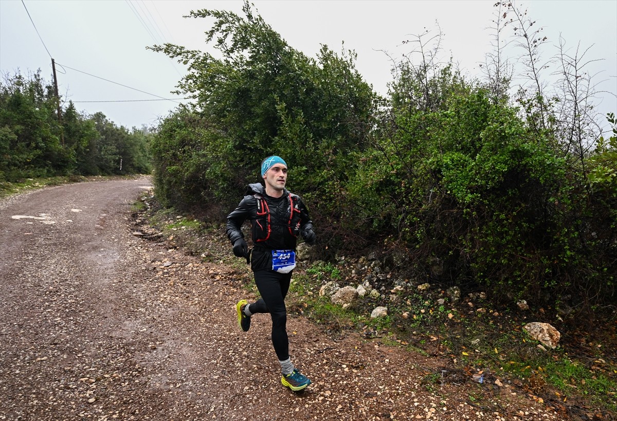 Antalya'da Europe Trail Cup 2024 kapsamında bu yıl dördüncüsü düzenlenen Antalya Ultra Maratonu...