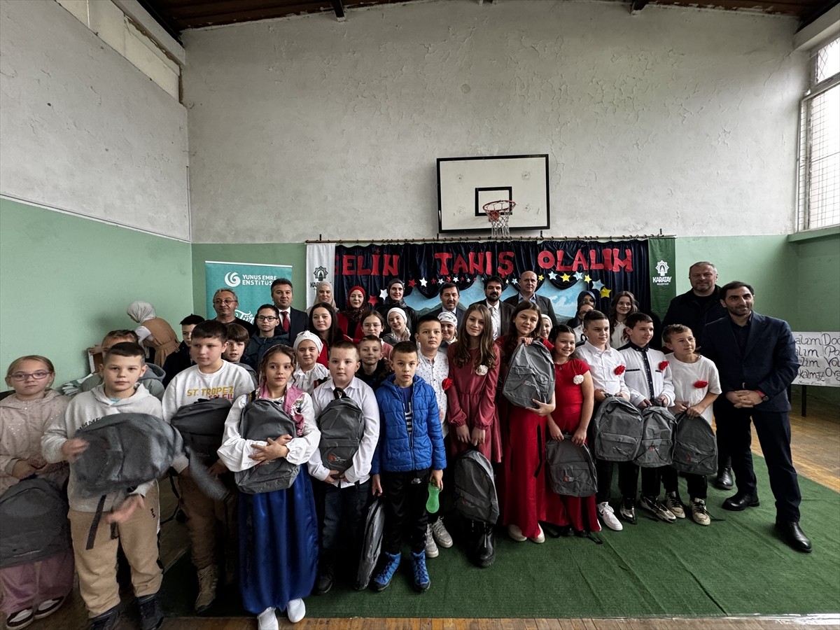 Bosna Hersek'in Vitez şehrinde, Yunus Emre Enstitüsünün (YEE) "Tercihim Türkçe" projesi kapsamında...