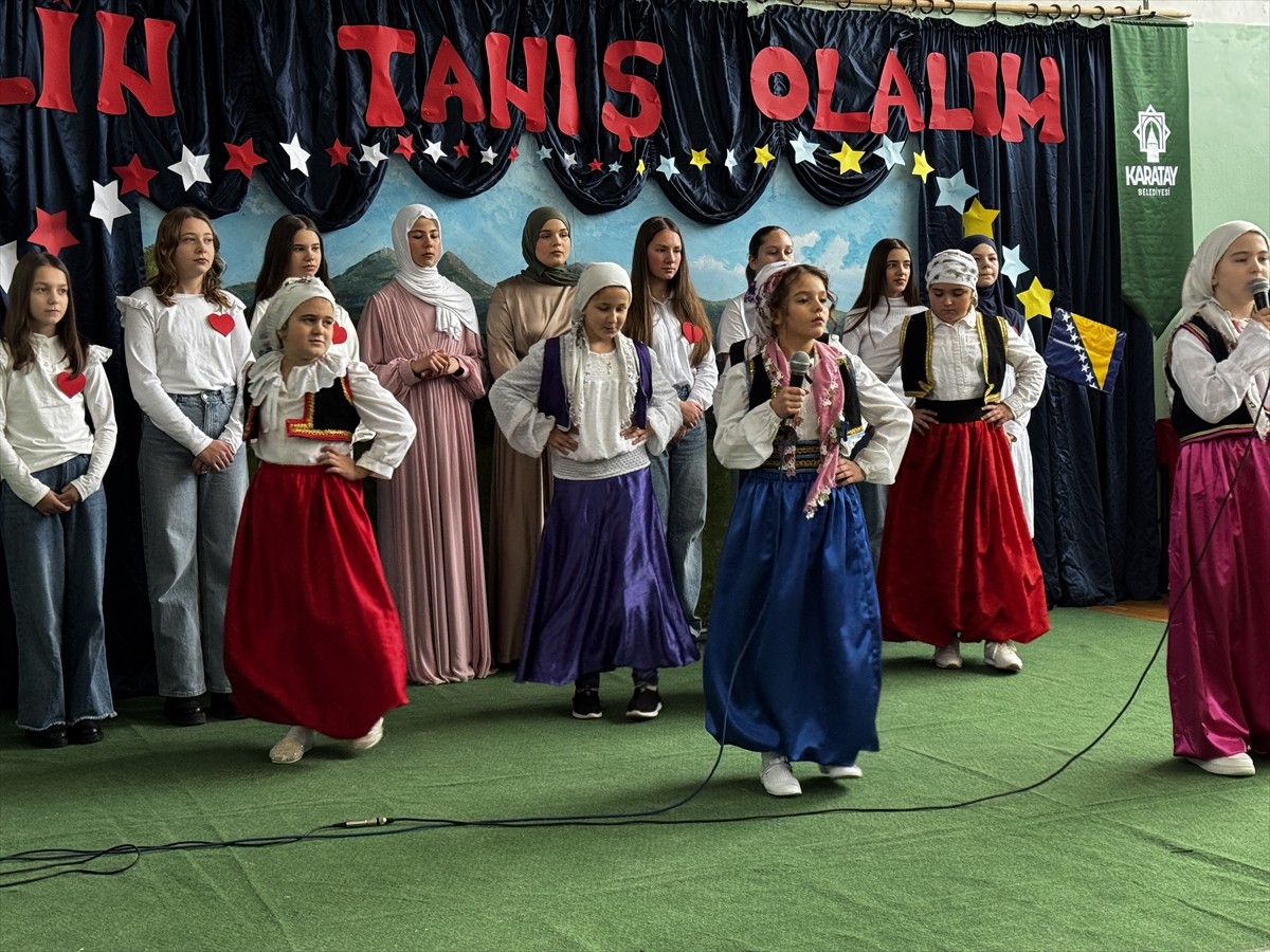 Bosna Hersek'in Vitez şehrinde, Yunus Emre Enstitüsünün (YEE) "Tercihim Türkçe" projesi kapsamında...