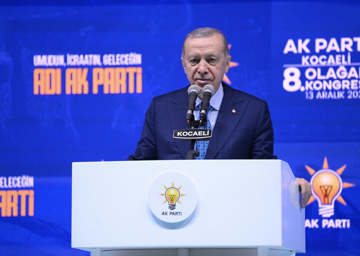 Cumhurbaşkanı ve AK Parti Genel Başkanı Recep Tayyip Erdoğan, Kocaeli'de, Şehit Polis Recep...