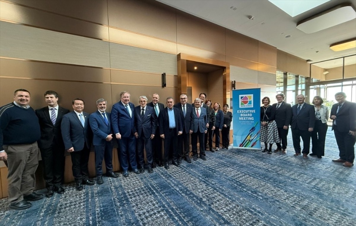 Dünya Okçuluk Federasyonu Yönetim Kurulu, İstanbul'da toplandı.