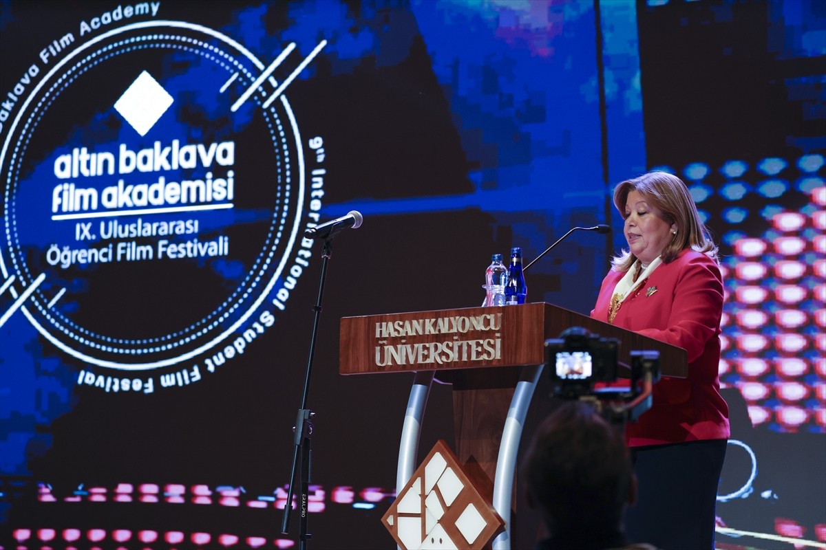Gaziantep'te Hasan Kalyoncu Üniversitesince (HKÜ) düzenlenen "Altın Baklava Film Akademisi 9....