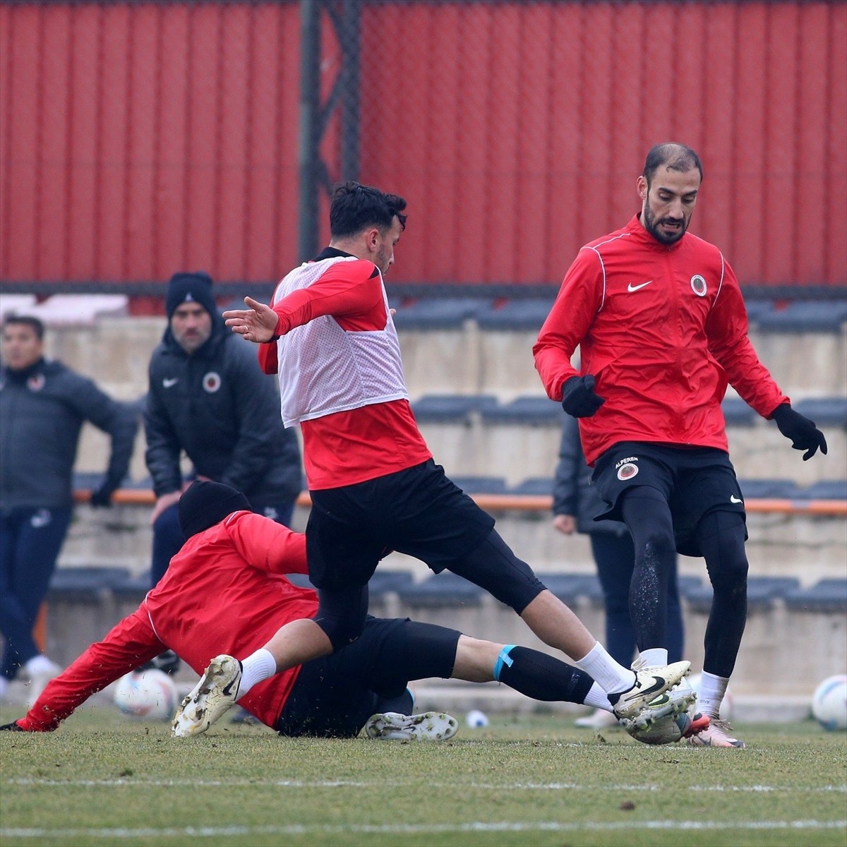 Gençlerbirliği, Trendyol 1. Lig'in 17. haftasında 23 Aralık Pazartesi günü sahasında Adanaspor ile...