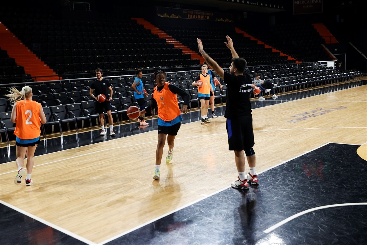 ING Kadınlar Basketbol Süper Ligi ekiplerinden İlkem Yapı Tarsus Spor, sezon öncesinde koyduğu...