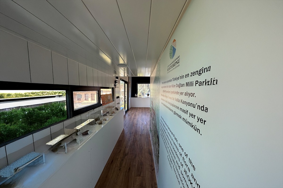 Kastamonu'nun Abana, Ağlı, Azdavay, Bozkurt, Cide, Çatalzeytin, Doğanyurt, İnebolu, Küre...