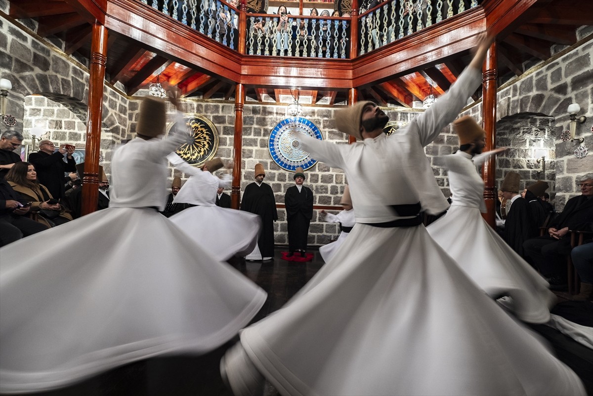 Neyhane Kültür Sanat Evi tarafından Başkentte, Mevlana'nın 751'inci Vuslat Yıl Dönümünü anma...