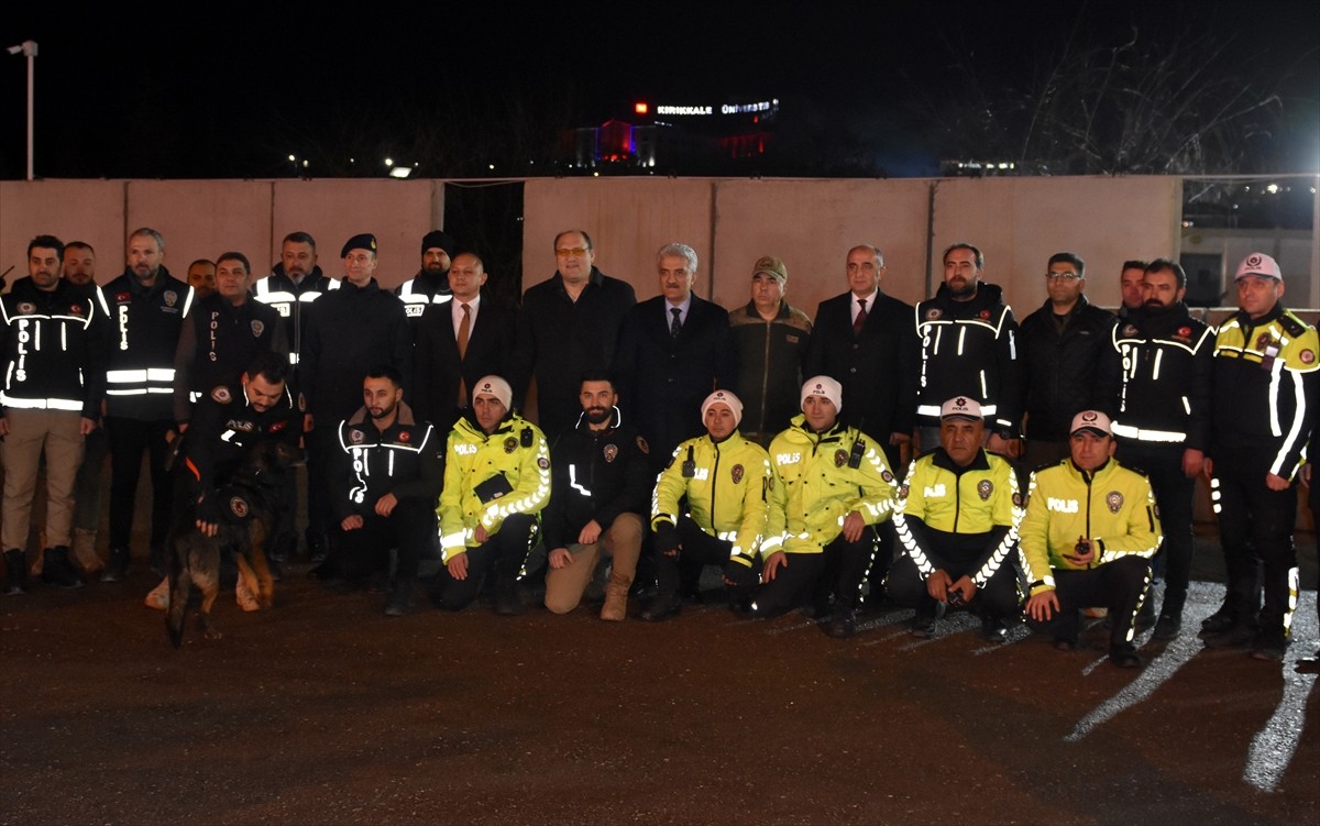 Niğde, Kırıkkale, Yozgat ve Kırşehir'de, görevi başındaki personelin yeni yılı kutlandı. Kırıkkale...
